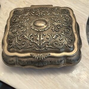 Vintage jewelry box
